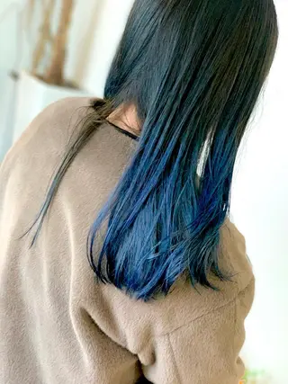 ミディアム ブリーチ毛に縮毛矯正 ✨カラー✨山田 正幸のヘアスタイル