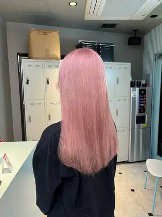 セミロング カラー ブリーチカラー 🩵MIZUKIのヘアスタイル