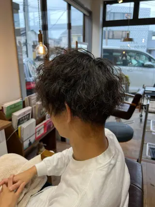 ショート パーマ メンズ TREASTAR所属・松永 真弥のヘアスタイル