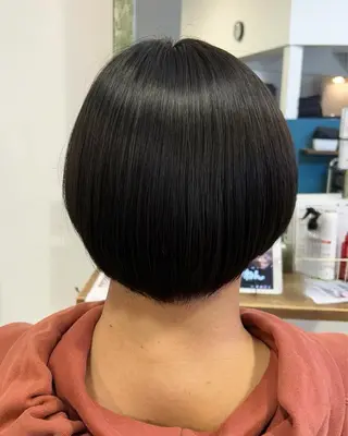 ショート メンズ 松井 詩織のヘアスタイル