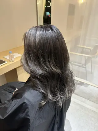 カラー 和田 あおいのヘアスタイル