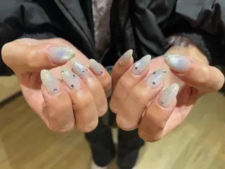 ネイル 鈴木 すみれのネイルデザイン