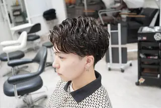 パーマ メンズ ✨️ツイスパ波巻き特 化小杉澪生✨️のヘアスタイル