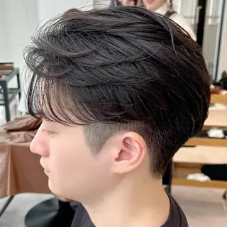 パーマ メンズ 🤎ベージュカラー 🐶メンズパーマのヘアスタイル