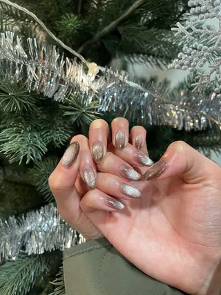 ネイル Yurina. tのネイルデザイン