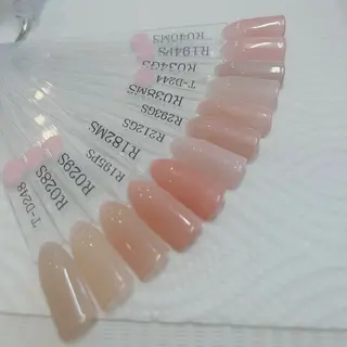 je belle NAO🐱✨のネイルデザイン