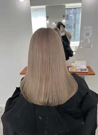 ミディアム カラー ROBIN所属・指名数No.1 /NAOYAのヘアスタイル