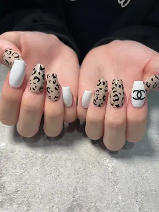 ネイル Raviliss ♡のネイルデザイン