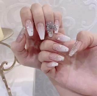 ネイル Julli NailStudioのネイルデザイン