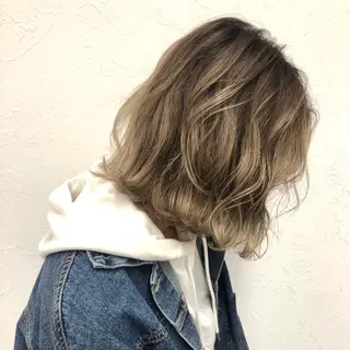 ミディアム カラー ヘアアレンジ これた🧸ヘアメ職人 ♡髪質改善♡カラーのヘアスタイル