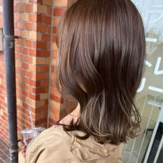 ミディアム カラー 堀越 エリのヘアスタイル