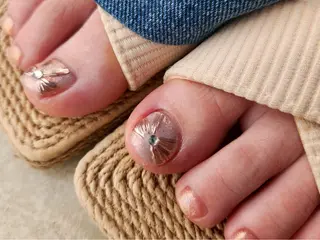 ネイル 渋谷 怜奈のネイルデザイン