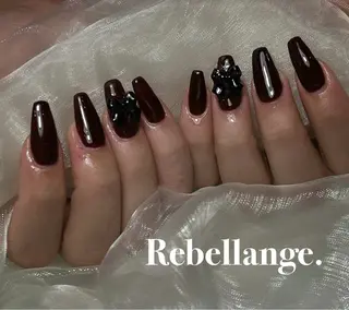 ネイル Rebellange n.のネイルデザイン