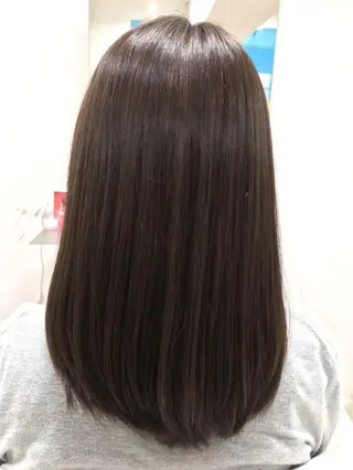 セミロング カラー NATSUKI💟 EARTH二俣川のヘアスタイル