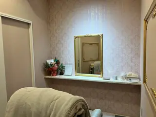 Facial salon uru.所属・松島 奈緒のエステ・リラクイメージ