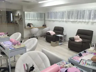 ネイル 佐藤 ニーナ★ラベンダーのネイルデザイン