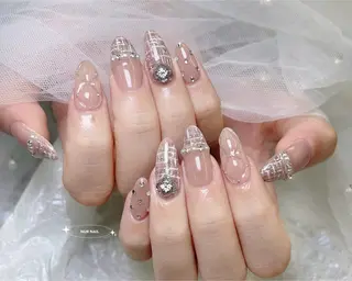ネイル 🫧NUR NAIL✨のネイルデザイン