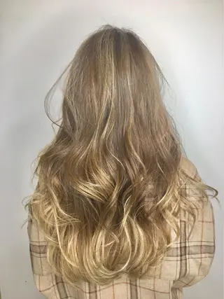 ロング カラー パーマ ヘアアレンジ リルウヘアー 天王寺のヘアスタイル