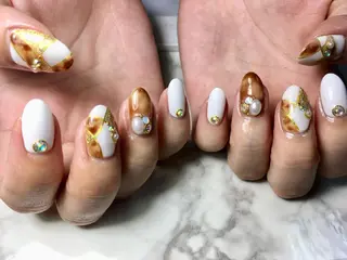 ネイル KaPílína nail salonのネイルデザイン