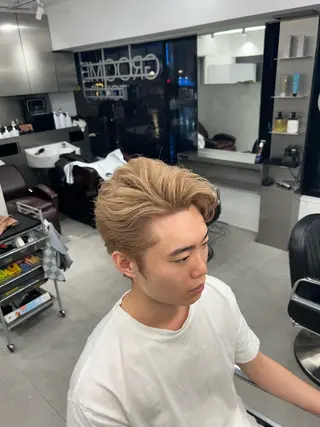 カラー メンズ 村上 結汰のヘアスタイル