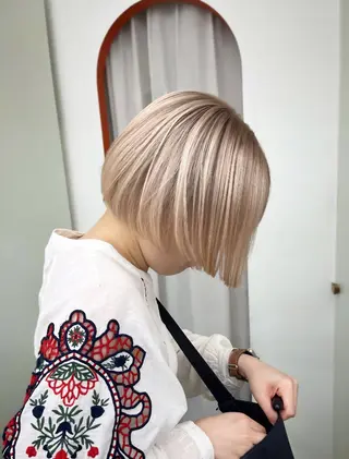 ショート レイヤー/ケアパーマ /ニュアンス/モードのヘアスタイル