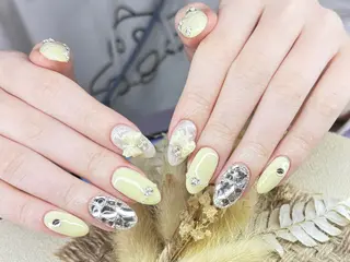 ネイル AngelChris ビューティーサロンのネイルデザイン