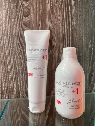 前田圭哉/ストレート /艶髪/艶カラーのヘアスタイル