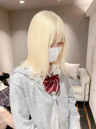 ミディアム カラー laff 新宿所属・ボブ/ケアパーマ/ レイヤー/縮毛矯正のヘアスタイル