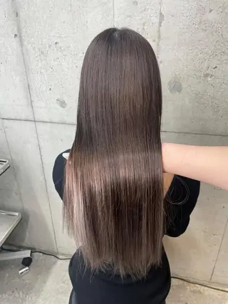 ロング カラー youres hair 髪質改善トリートメント&ヘッドスパ  新宿三丁目店【ユアーズヘア】所属・🦋透明感カラー 👑NODOKA🦋のヘアスタイル