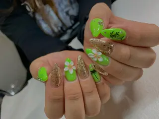 ネイル デコパーツが得意♪ ネイル/眉毛/エステの眉毛・アイブロウイメージ