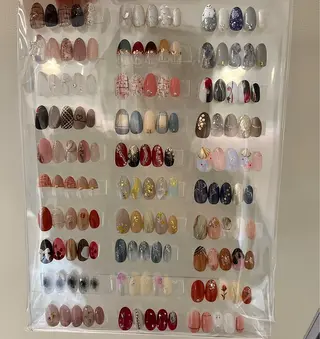 ネイル nail salon HERA所属・HERA 小橋川のネイルデザイン