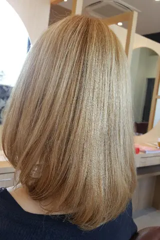 ミディアム カラー 【とにかく髪に優しい ❇️】森田篤のヘアスタイル