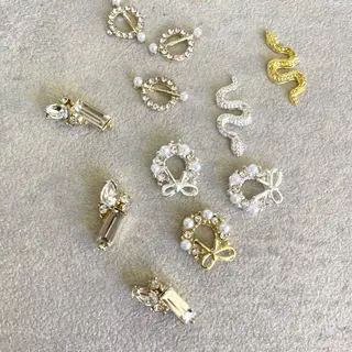 ショート カラー パーマ ヘアアレンジ メンズ キッズ ネイル マツエク・マツパ アイブロウ 今福鶴見ネイル 8(ｴｲﾄ)のネイルデザイン