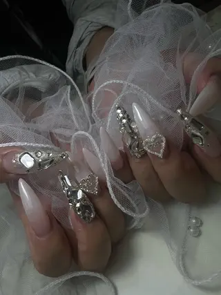 ネイル Garnet nailのネイルデザイン