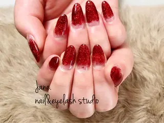 ネイル Yakko pas á pasのネイルデザイン