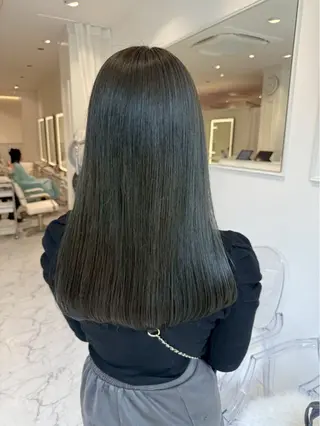 ロング カラー ParveMix 楠本結菜のヘアスタイル