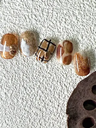 ネイル R nail salon新宿三丁目店所属・R nailのネイルデザイン