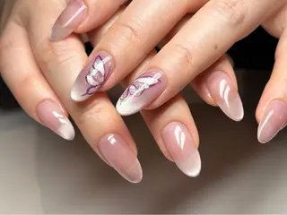 ネイル ネイルサロン カーニバルマニア 明石店所属・宇久 澪のネイルデザイン