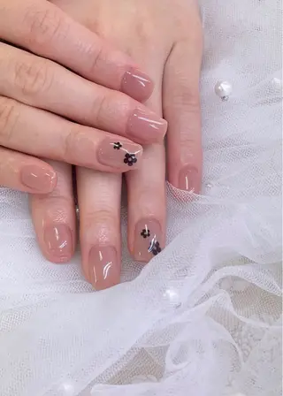 ネイル Nail salon のらねこ所属・友井川 綾華のネイルデザイン