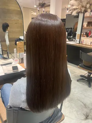 ロング カラー 安田 結羽のヘアスタイル