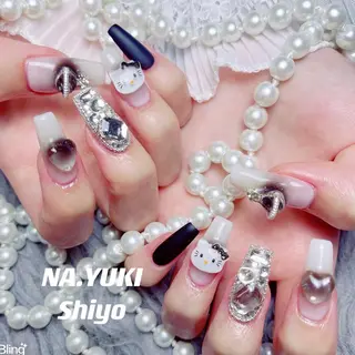 ネイル ロング 🎀 moo～ 🎀のネイルデザイン