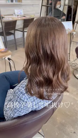 ロング メンズバレイヤージュ 斉藤春のヘアスタイル