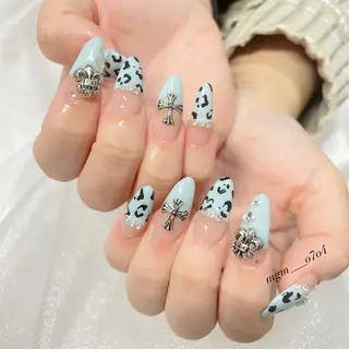 ネイル MoON...❤︎ MeGuのネイルデザイン