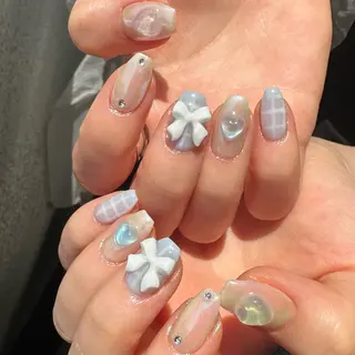 ネイル Nailist Amiのネイルデザイン