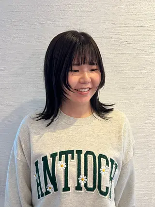 ミディアム Strawberry所属・原田 志保のヘアスタイル