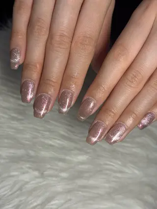 ネイル LAVISH nail salonのネイルデザイン
