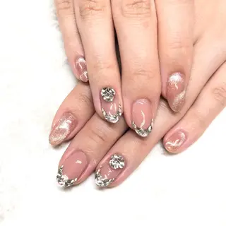 ネイル ユリシスネイル 担当近藤のネイルデザイン