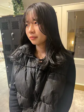 ミディアム siki所属・SIKI yuuna レイヤーカット🪽のヘアスタイル