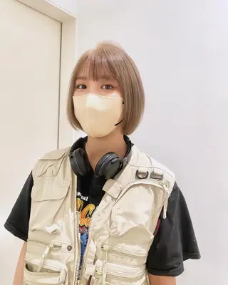 ミディアム カラー 🌿レイヤー/ブリー チ/🌿‬JINのヘアスタイル