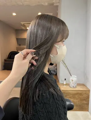 セミロング カラー akane/ベージュ /オリーブ/ブラウンのヘアスタイル